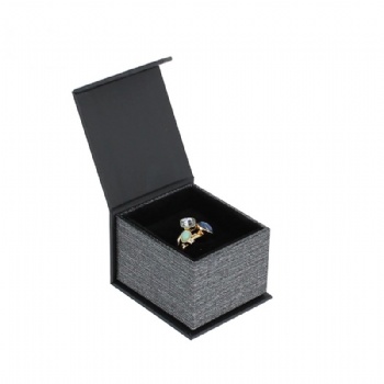  Necklace Box With Magnetic closure	